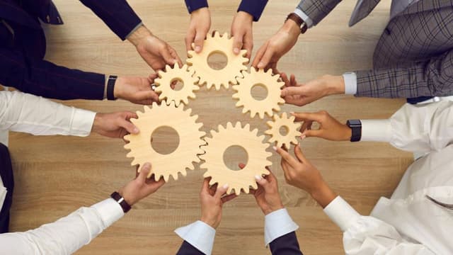 How to Use E-Commerce Partnership Tools to Target New Audiences